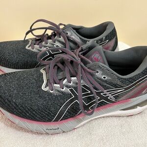 ASICS GT 2000 10 women size 10 1/2 shoes gray pink athletic running sneakers